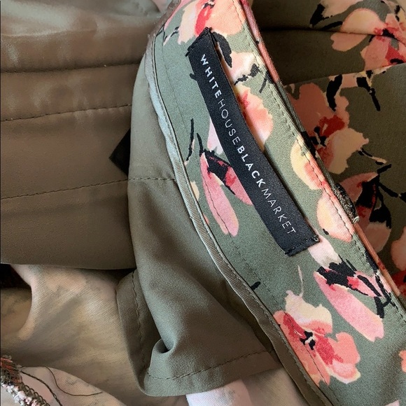 White House Black Market | floral the 5” short - Picture 11 of 13